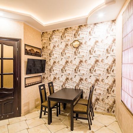 Apartament Аpartments On The Square Of Danylo Halytskyi Lwów Zewnętrze zdjęcie